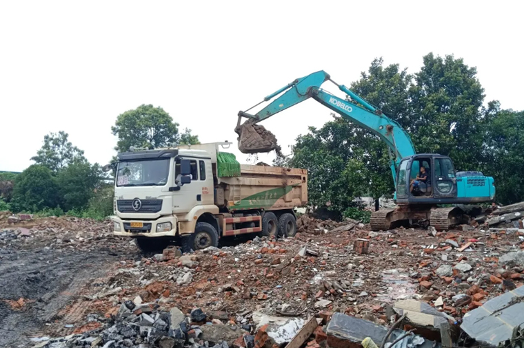 清远天堡小区建筑垃圾清运
